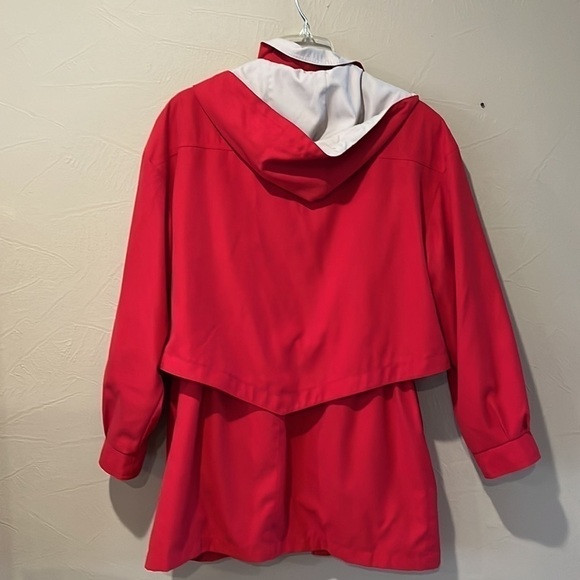 Vintage Forecaster Sport Women’s Coat Red Size Medium Zipper and Buttoned hood - Picture 7 of 16